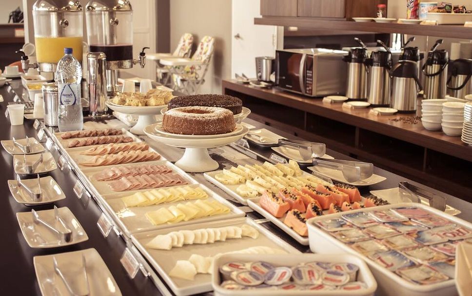 Buffet Photo