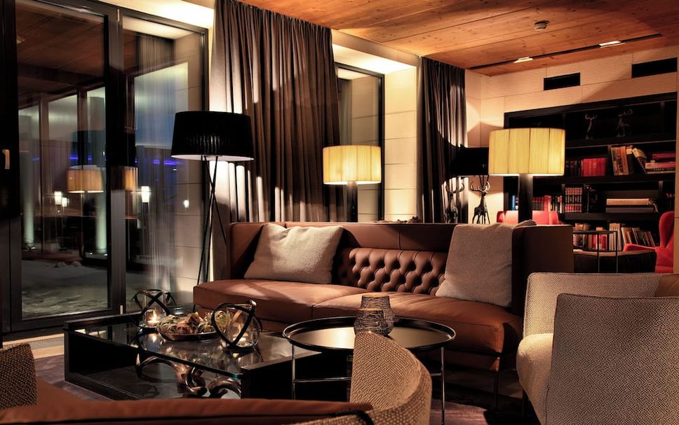 Lounge Photo