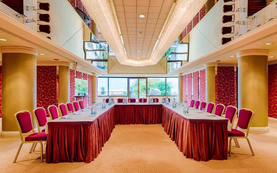Conference room Photo