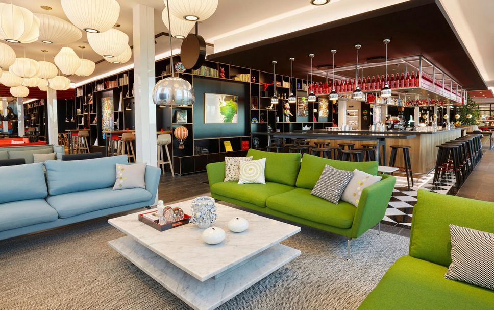 Lounge Photo