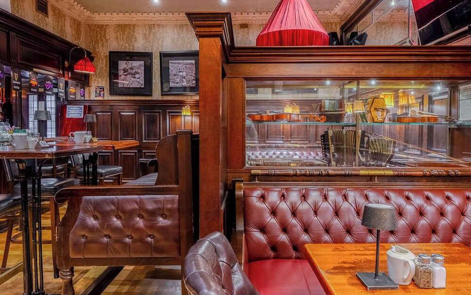 Bar Photo