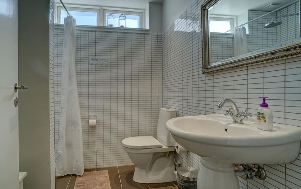 Bathroom Photo