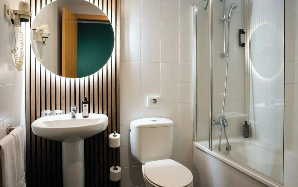Bathroom Photo