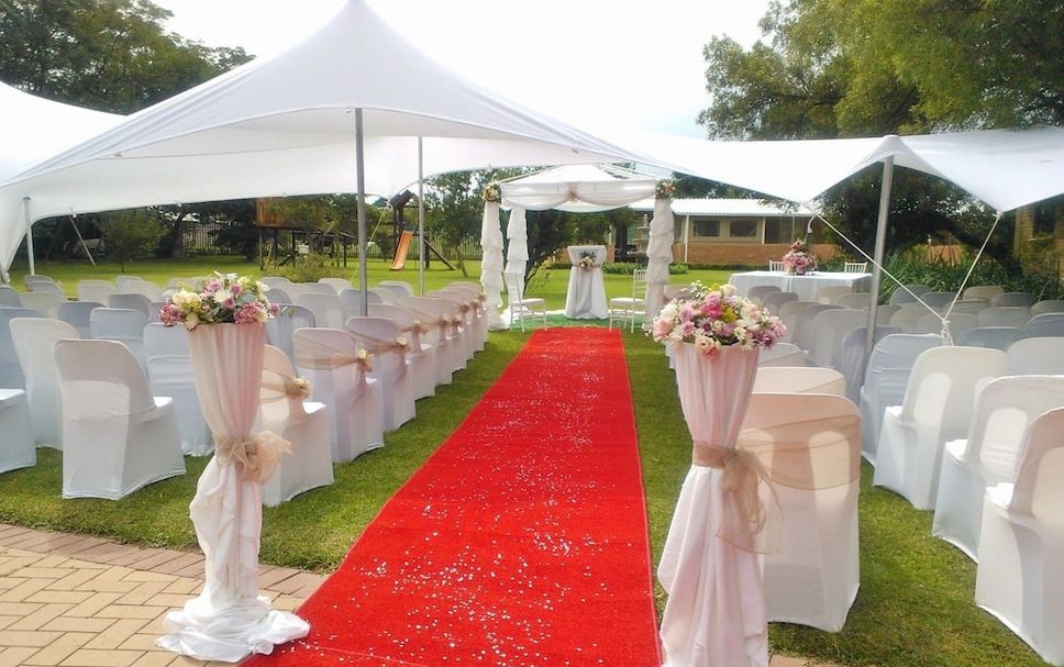 Banquet hall Photo