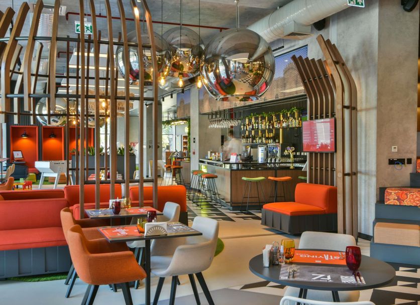Restaurant Photo