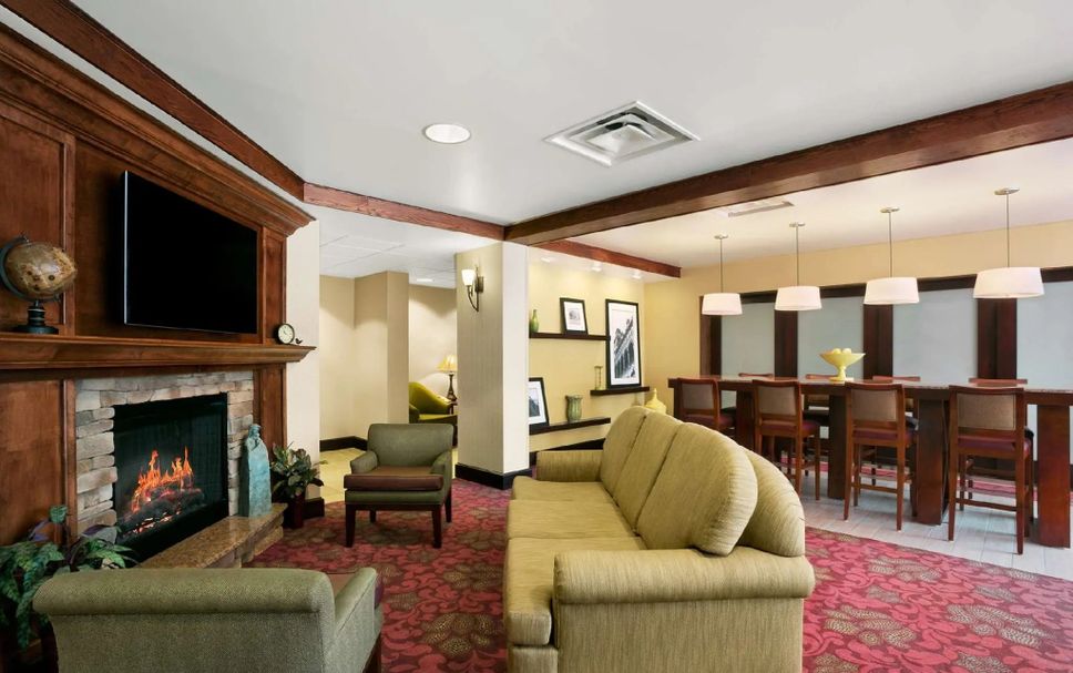 Lounge Photo