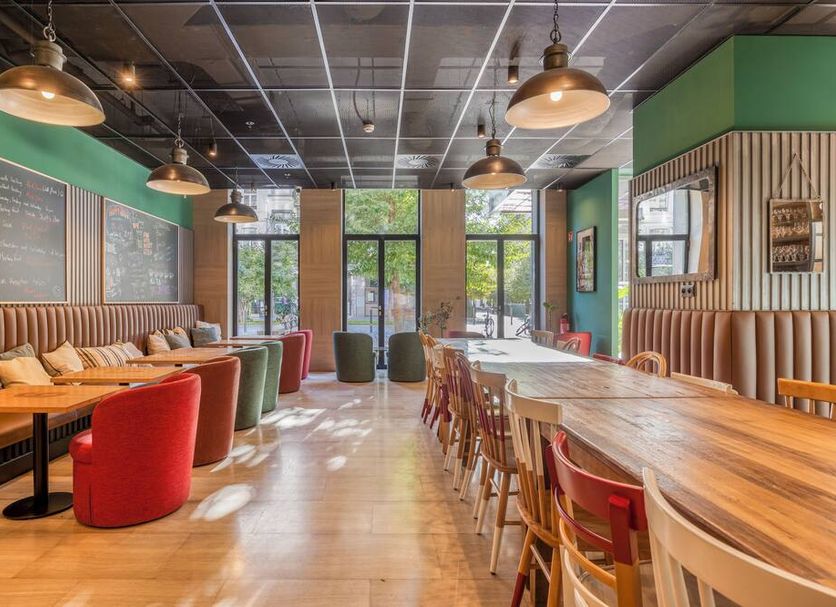 Restaurant Photo