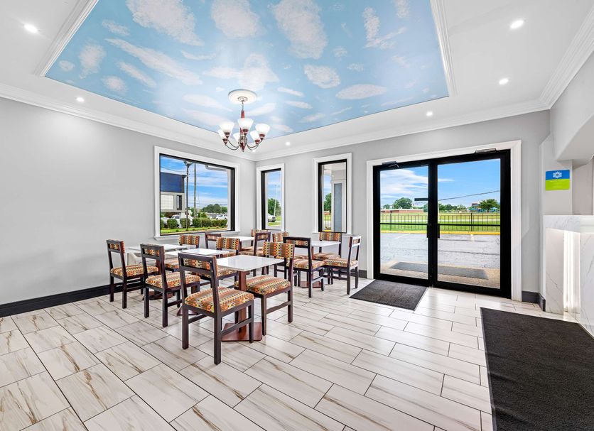 Dining room Photo