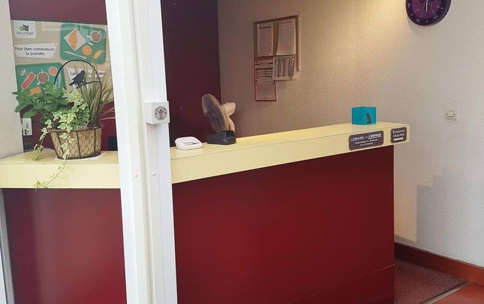 Front desk Photo
