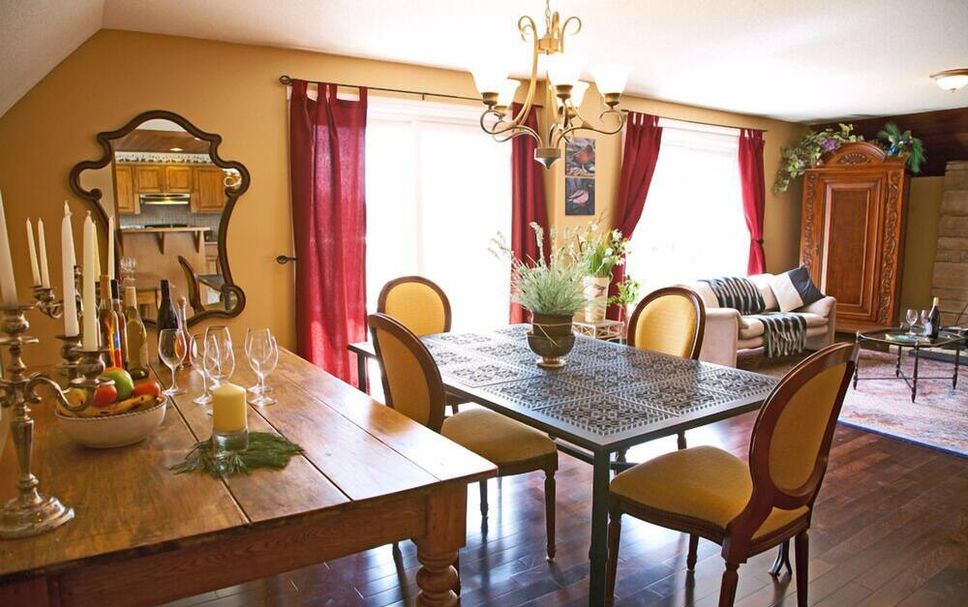 Dining room Photo