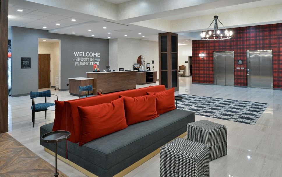 Front desk Photo