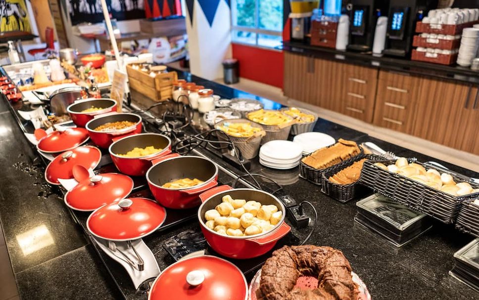 Buffet Photo