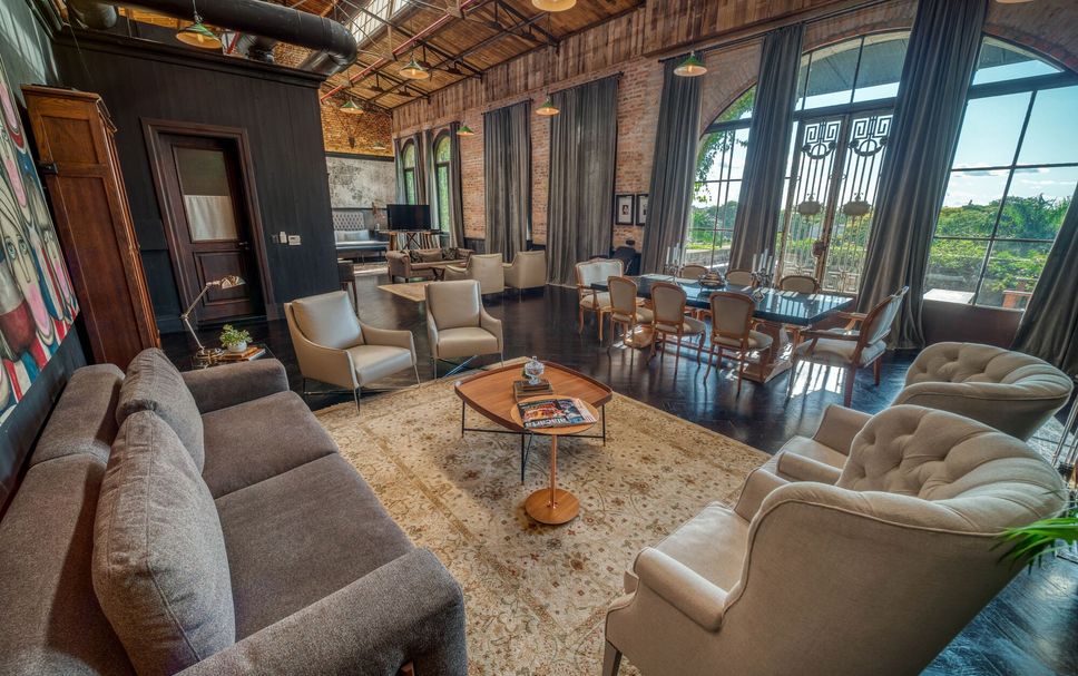 Lounge Photo