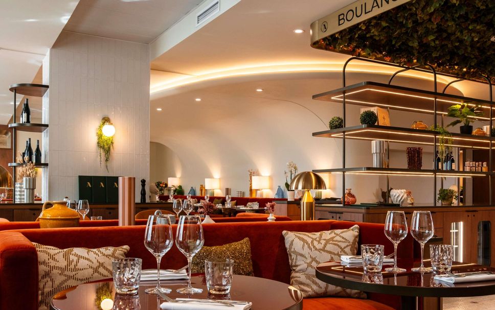 Restaurant Photo