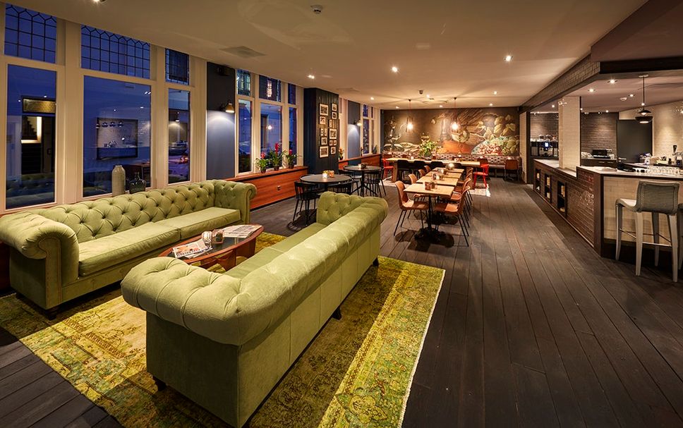 Lounge Photo