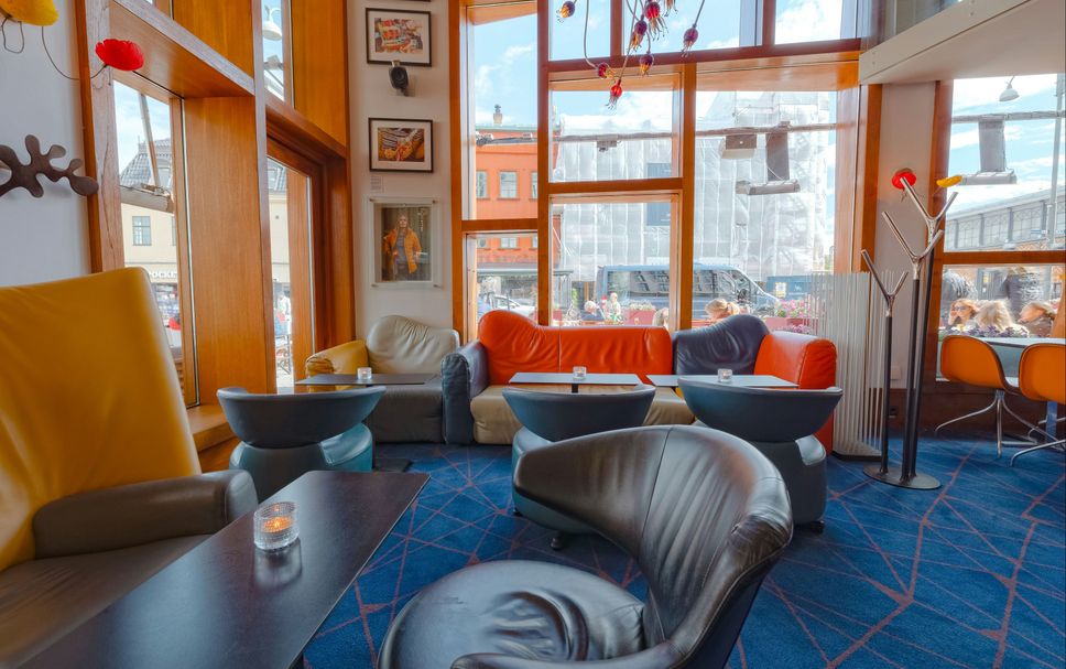 Lounge Photo