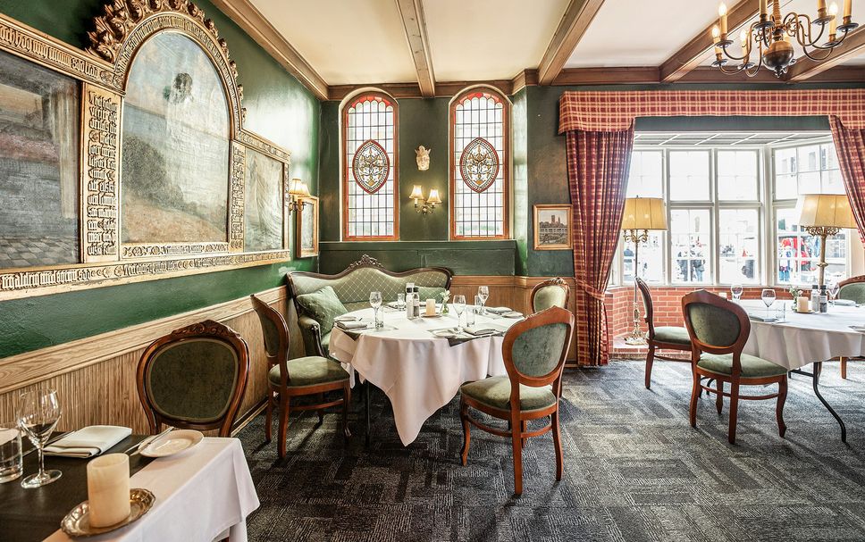 Restaurant Photo
