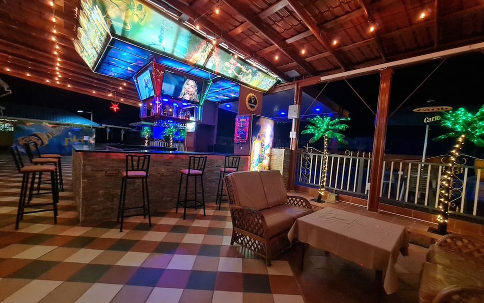 Bar Photo