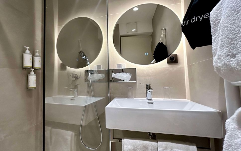 Bathroom Photo