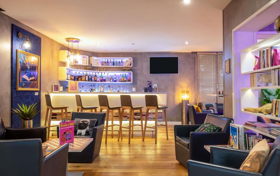 Lounge Photo