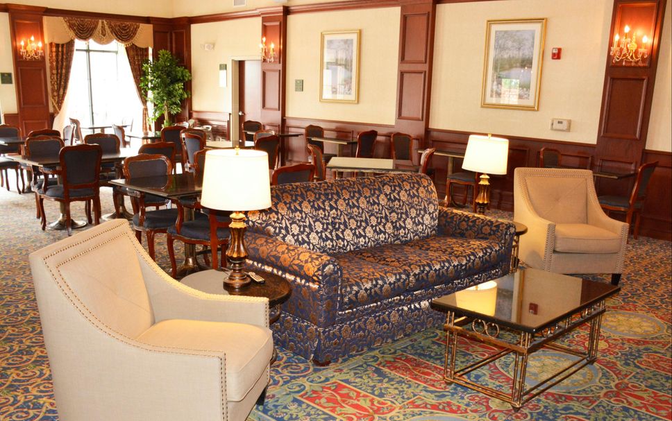 Lounge Photo