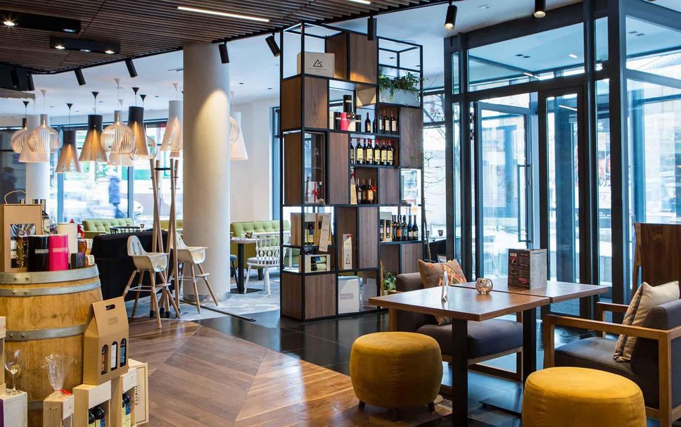 Restaurant Photo