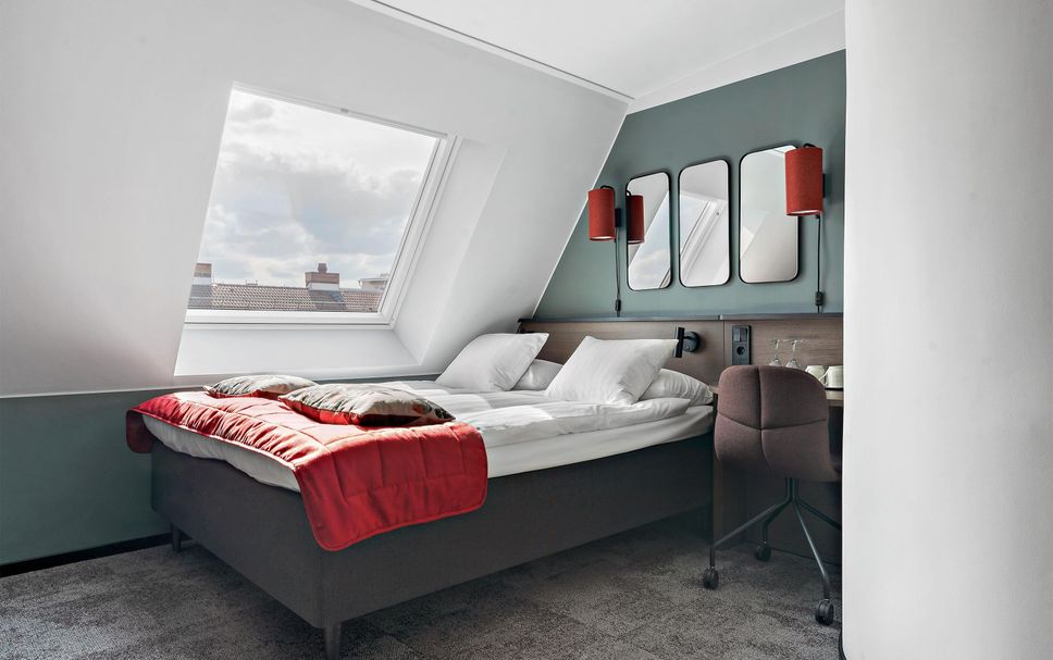 Bedroom Photo