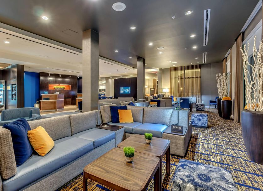 Lounge Photo