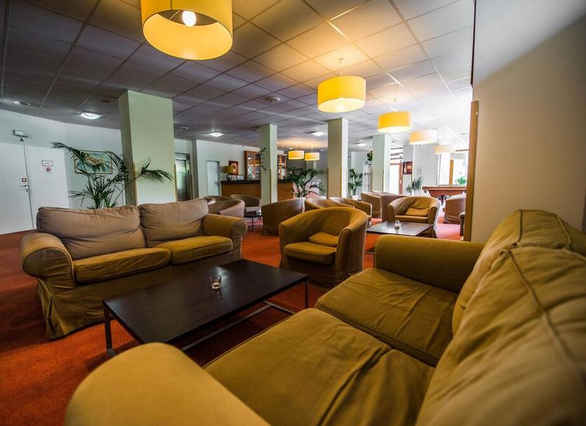 Lounge Photo