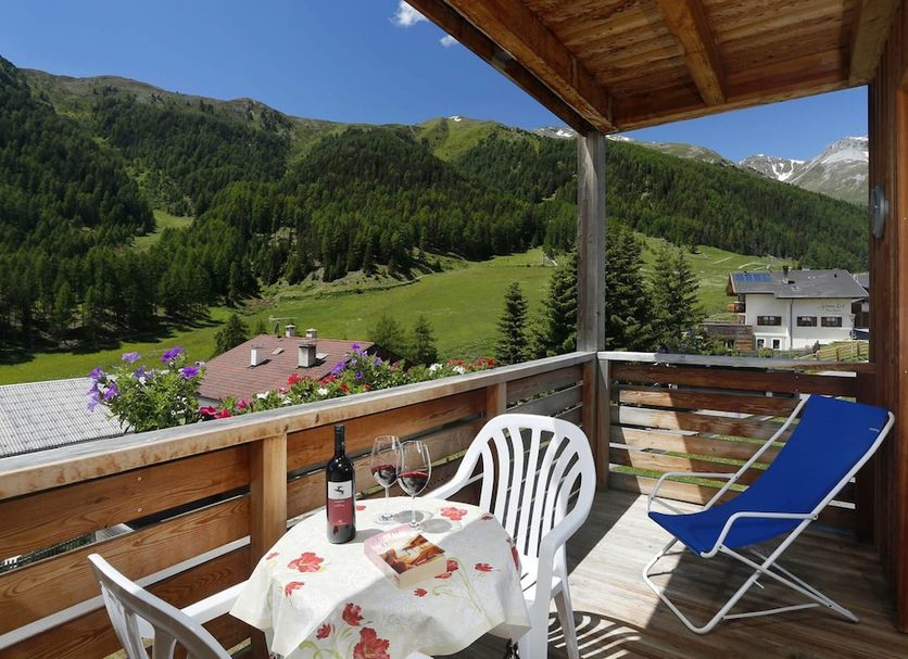 Balcony Photo
