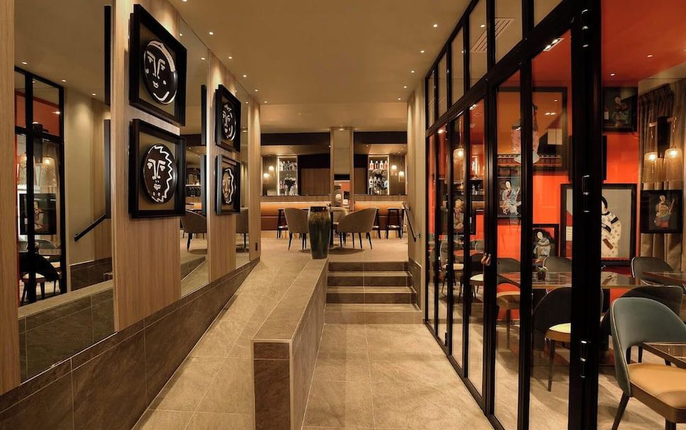 Bar Photo