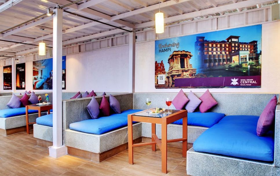Lounge Photo