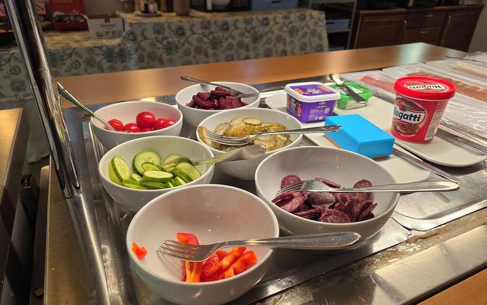 Buffet Photo