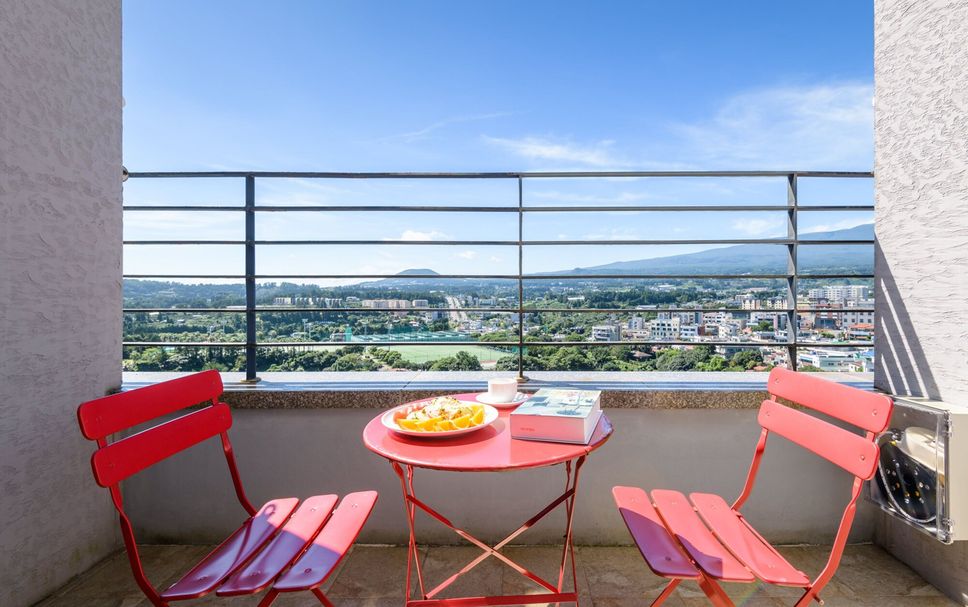 Balcony Photo