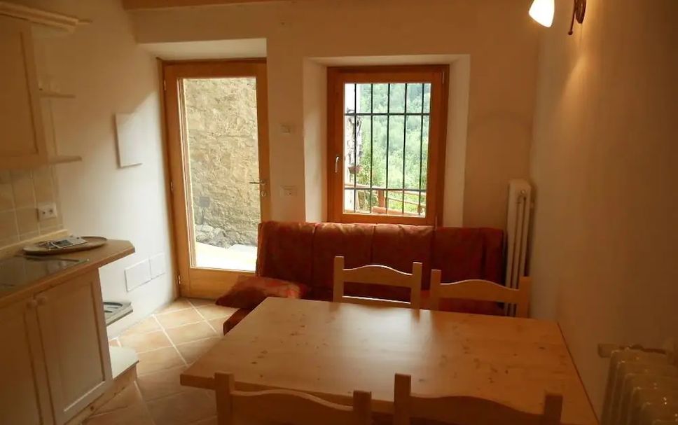Dining room Photo