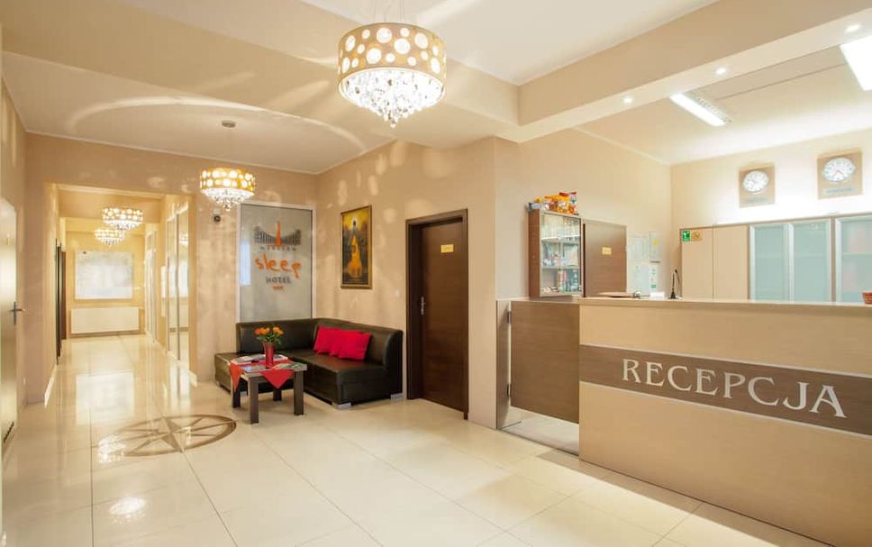 Front desk Photo