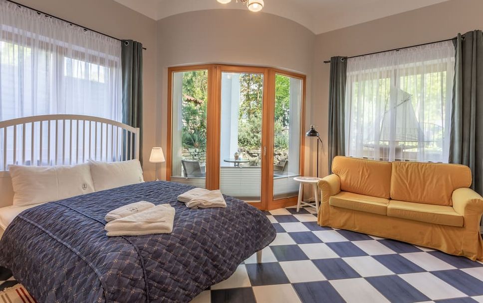 Willa 4 Pory Roku Uznam in Świnoujście, Poland from $88: Deals, Reviews ...