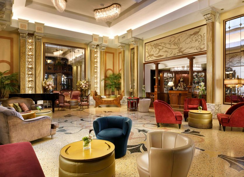 Lounge Photo