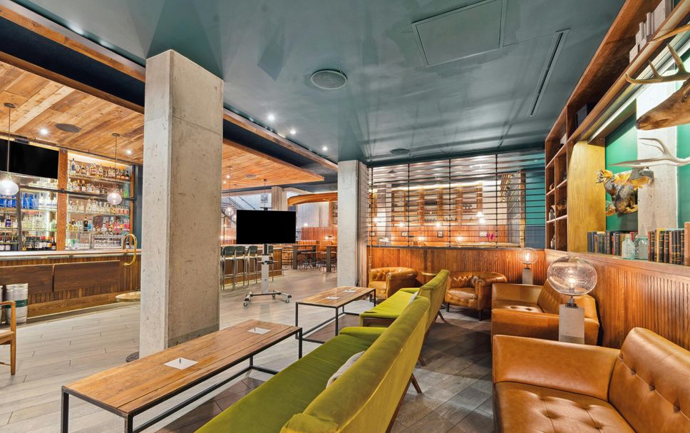 Lounge Photo