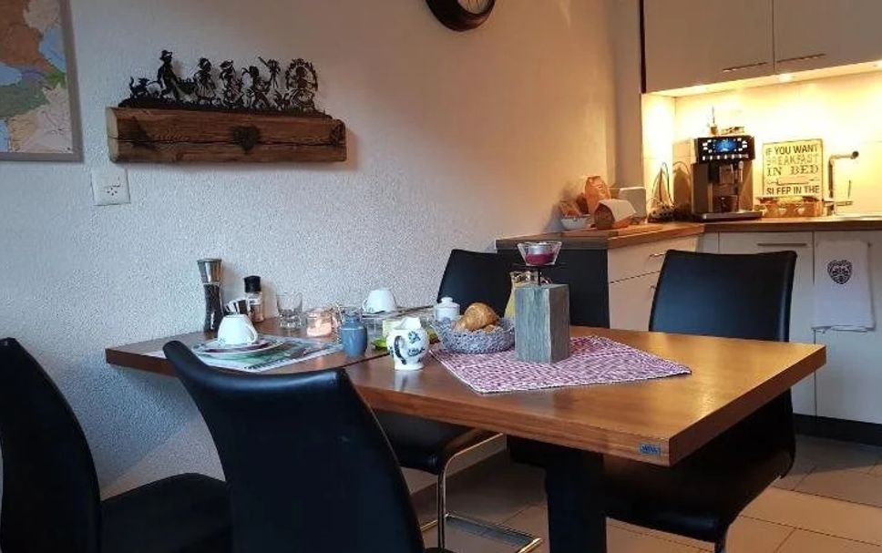 Dining room Photo
