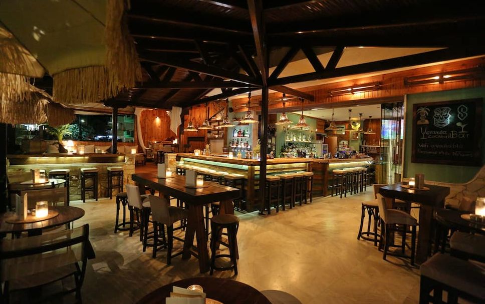 Bar Photo