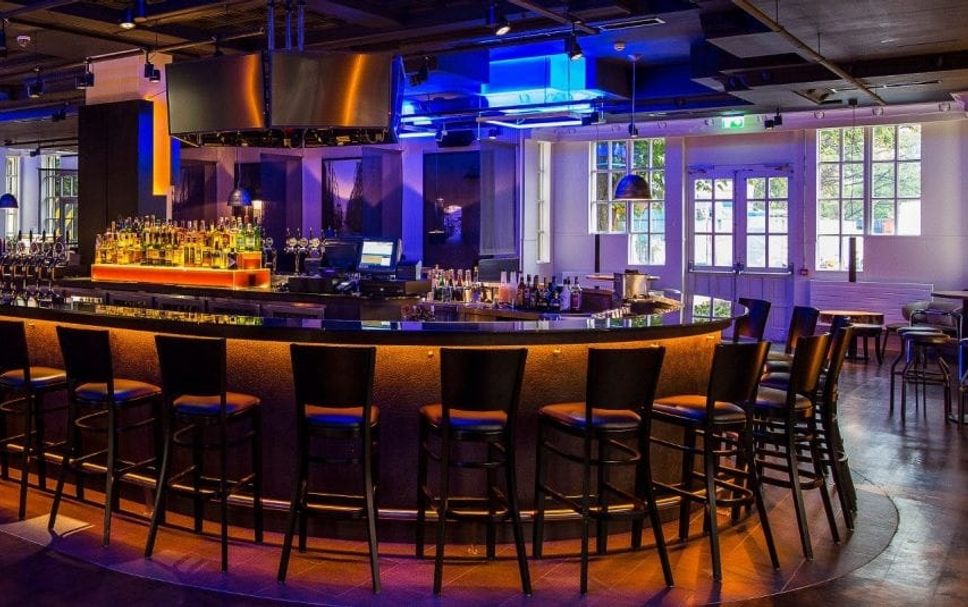 Bar Photo