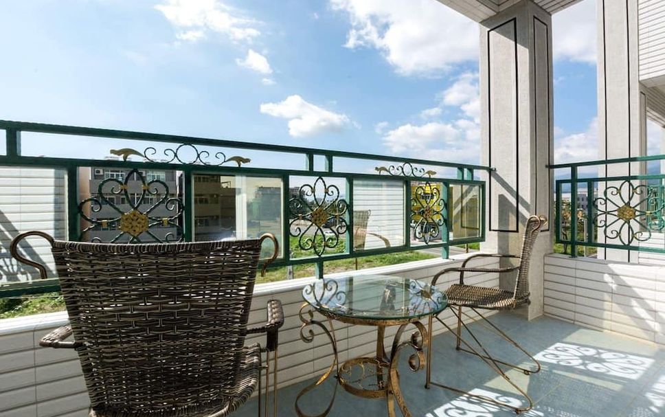 Balcony Photo