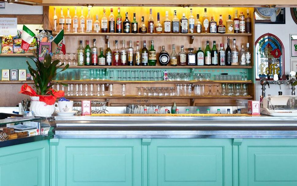 Bar Photo