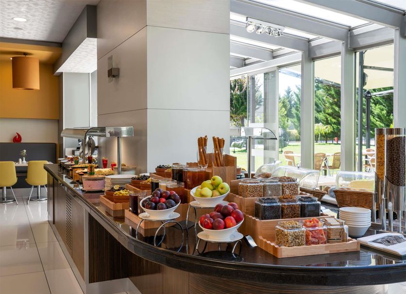 Buffet Photo