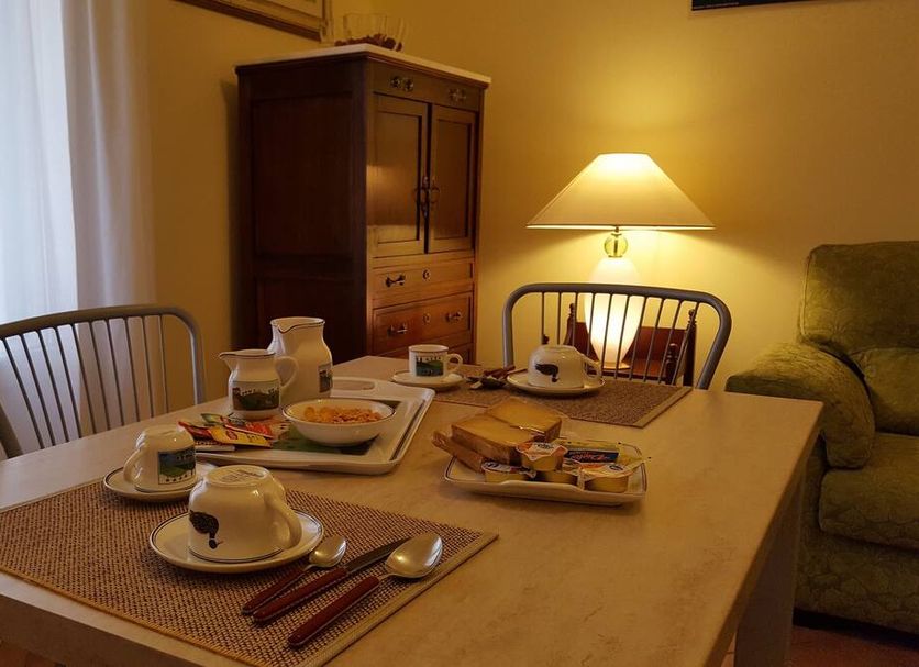 Dining room Photo