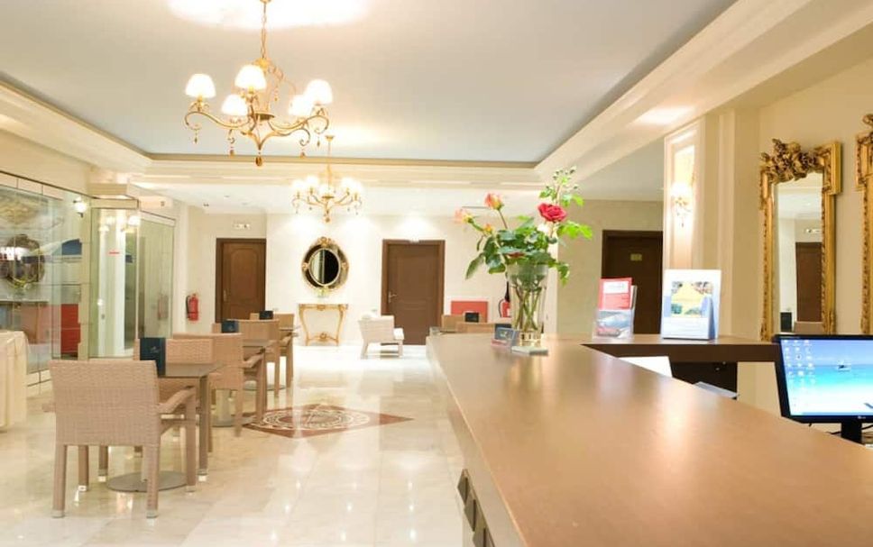 Lobby Photo