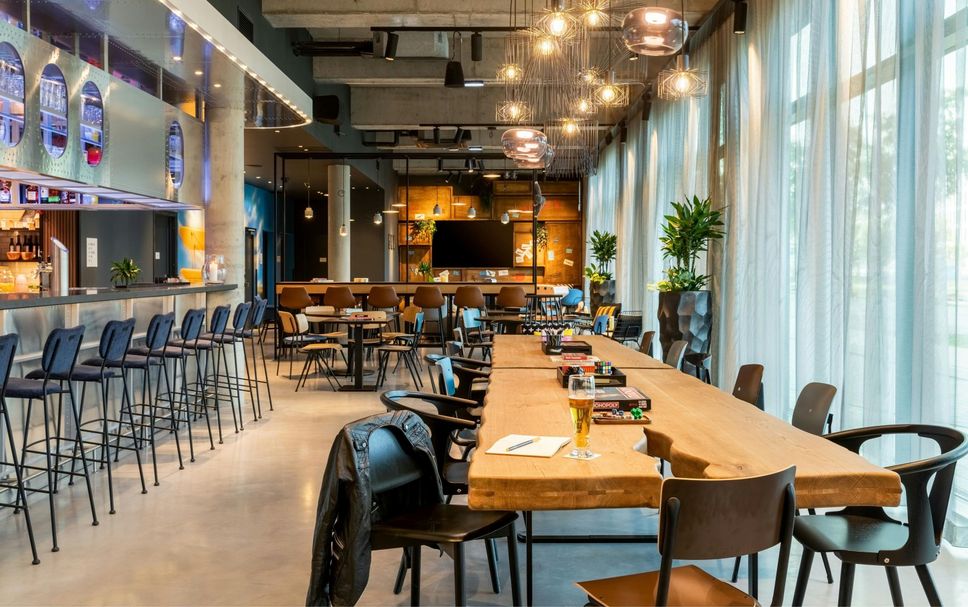Restaurant Photo