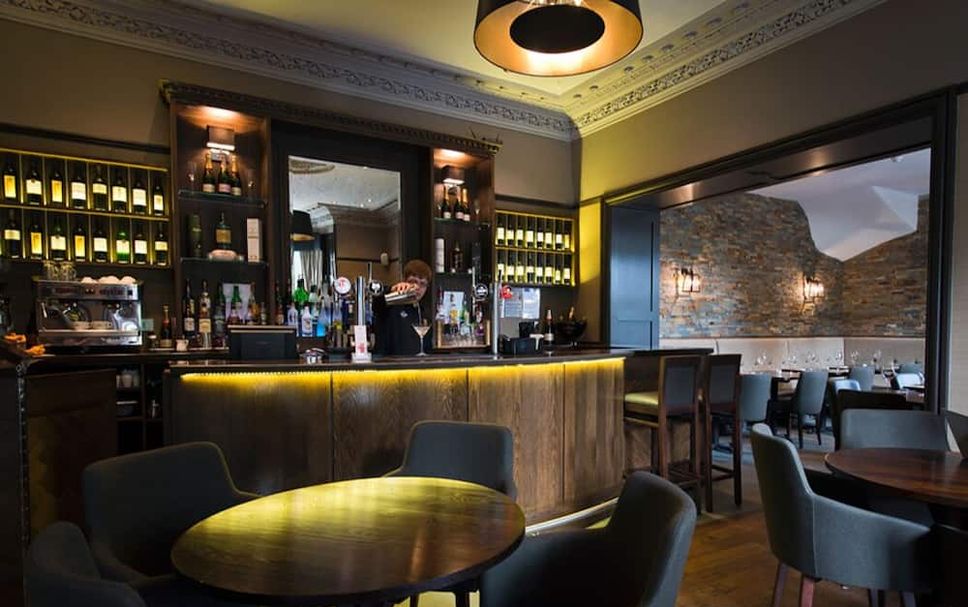 Bar Photo