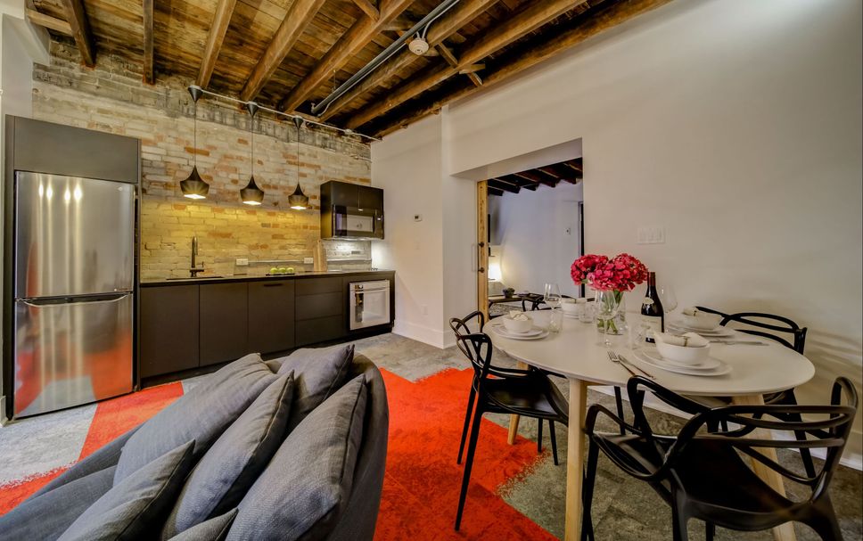 Dining room Photo